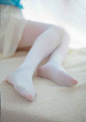 体育生被绑榨精虐睾调教