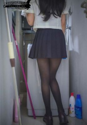 短篇公车高h肉辣小强