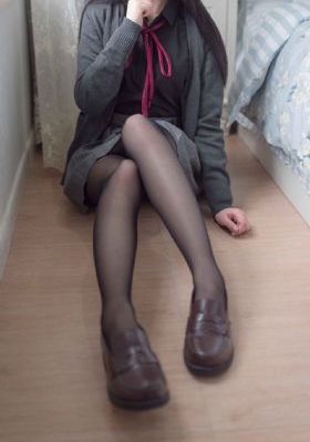 angelina全集观看免费
